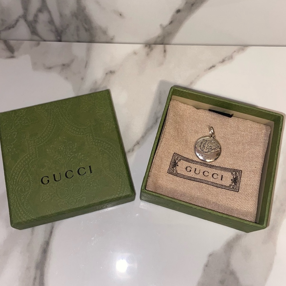 GUCCI Sterling Silver Blind For Love Tiger Pendent Charm - Picture 7 of 12